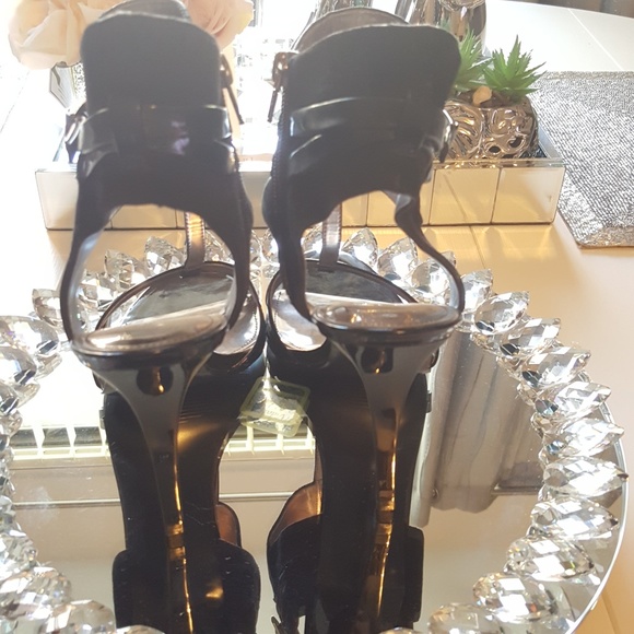 NIB Marc Fisher Sashay Black Multi Heels Sz.10 - Picture 3 of 5